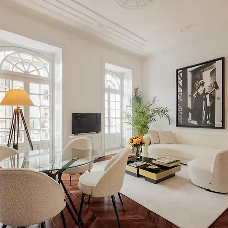 Clerigos 82 Luxury Housing Apartment