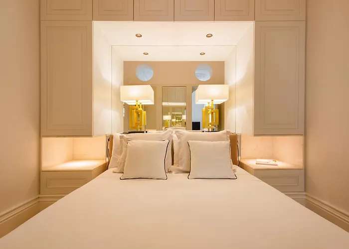 Clerigos 82 Luxury Housing