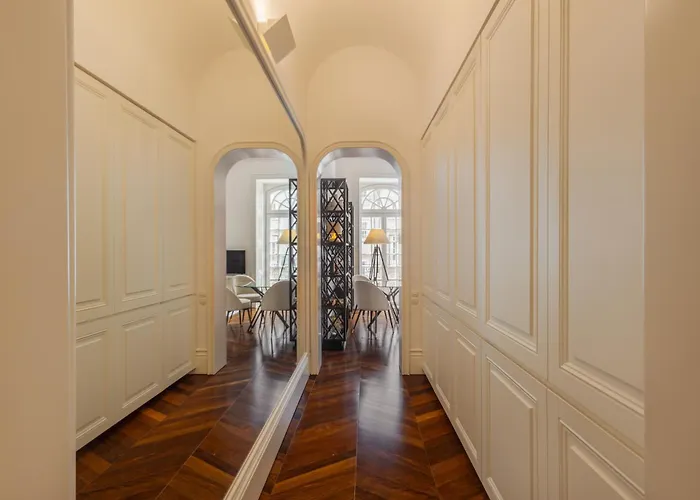 Clerigos 82 Luxury Housing Daire *