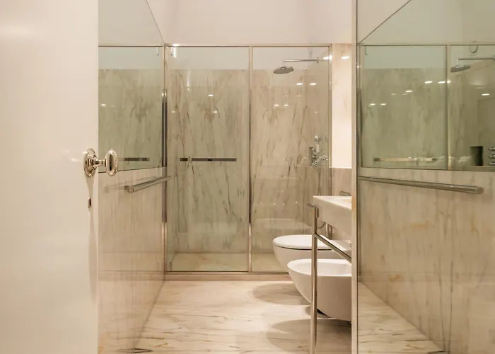 Clerigos 82 Luxury Housing Porto