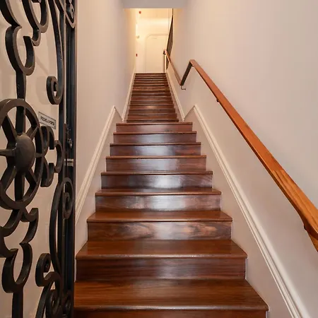 Clerigos 82 Luxury Housing