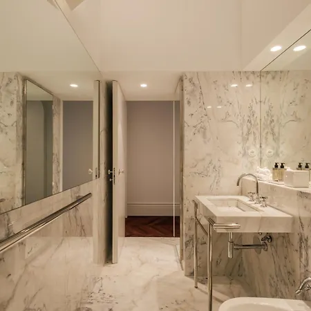 Clerigos 82 Luxury Housing Appartement *